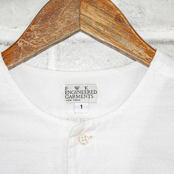 Engineered Garments FWK 1/2 Button popover Shirt in White Cotton Women's Sz 1 - Picture 2 of 8